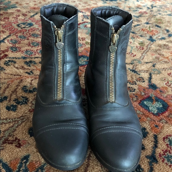 Ariat Dark Leather women’s Ankle Riding Boots - Picture 2 of 4